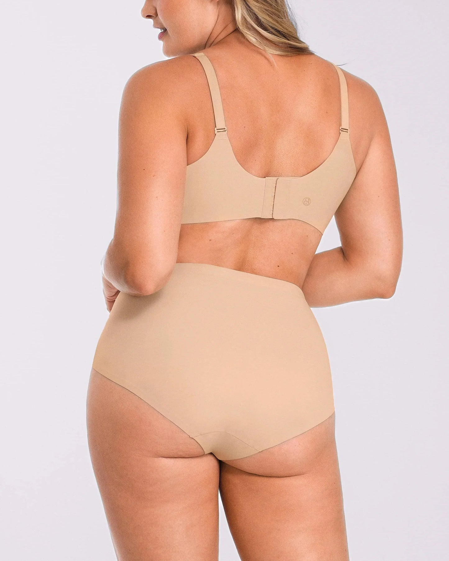 INNER ARMOR™ Contour Comfy Smoothing Brief