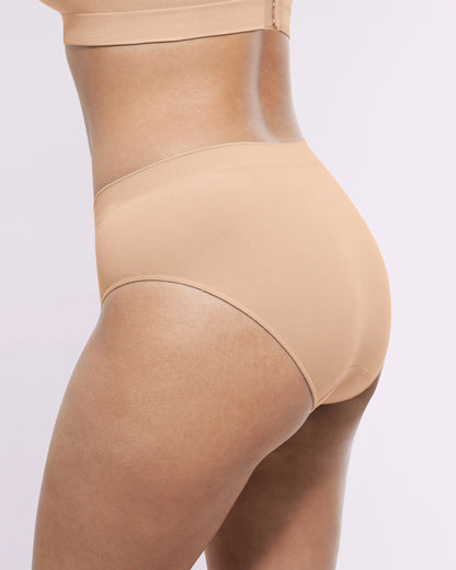 OceanHug™ Oyster Reborn Smoothing Brief